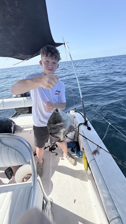 Panama City grey triggerfish landed with perfect technique!